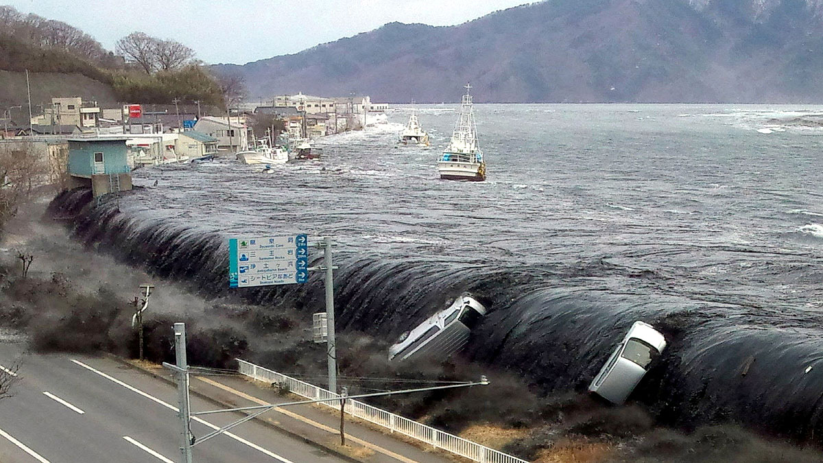 japan tsunami